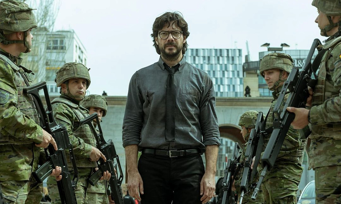 На Netflix выходит вторая часть финала испанского сериала «Бумажный дом»