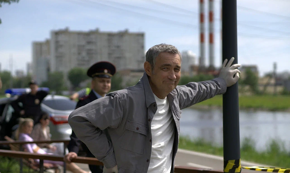 НТВ снимает юбилейный, десятый сезон иронического детектива «Балабол» с Константином Юшкевичем