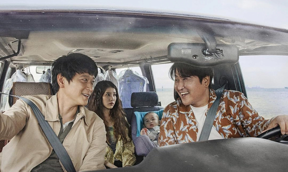 Фильм-лауреат Каннского кинофестиваля: на Первом канале состоится премьера криминальной драмеди «Посредники»