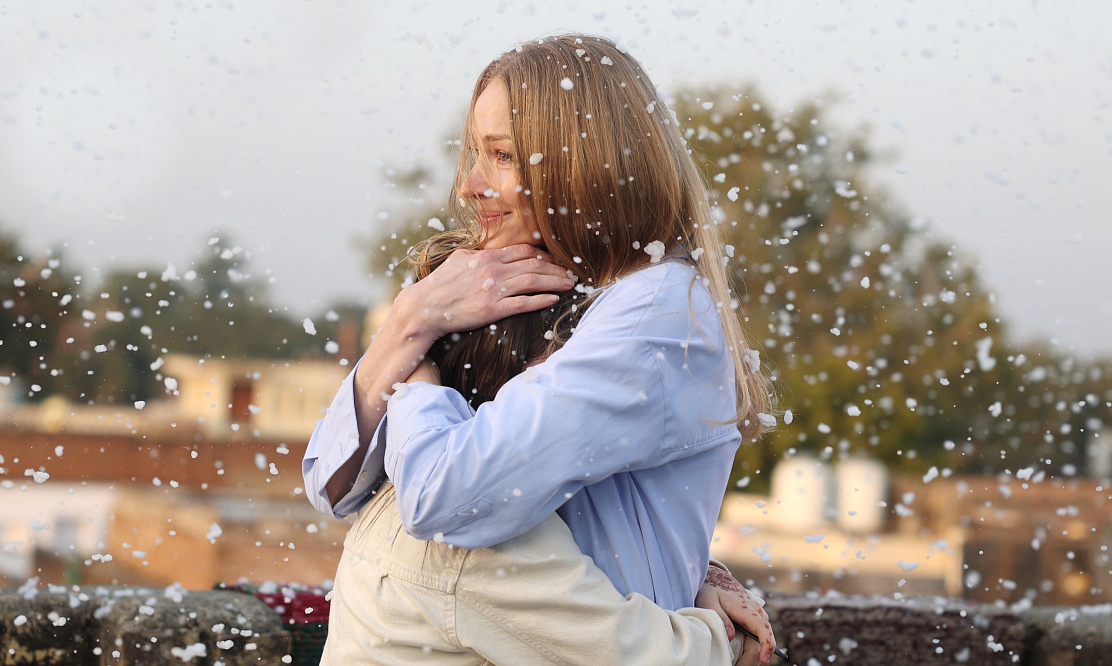 Искала приключений, а нашла родных: в прокат выходит добрая комедийная драма «Жемчуг»