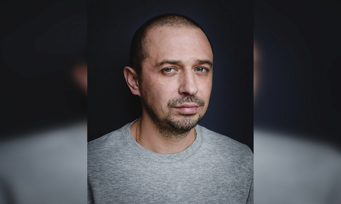 Каждое воскресенье: Олег Верещагин станет ведущим «Юмор FM чарта» на «МУЗ-ТВ»