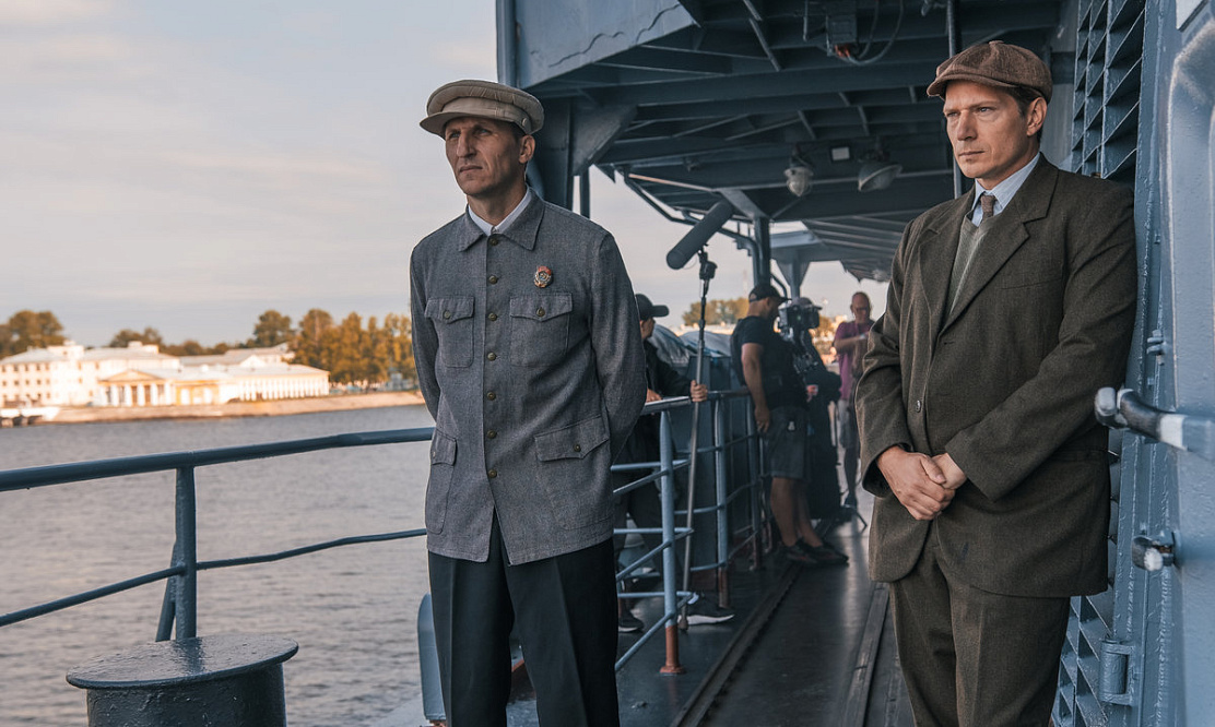 Первый канал объявил дату премьеры шпионского ретродетектива «Берлинская жара» с Кяро, Страховым и Мерзликиным 