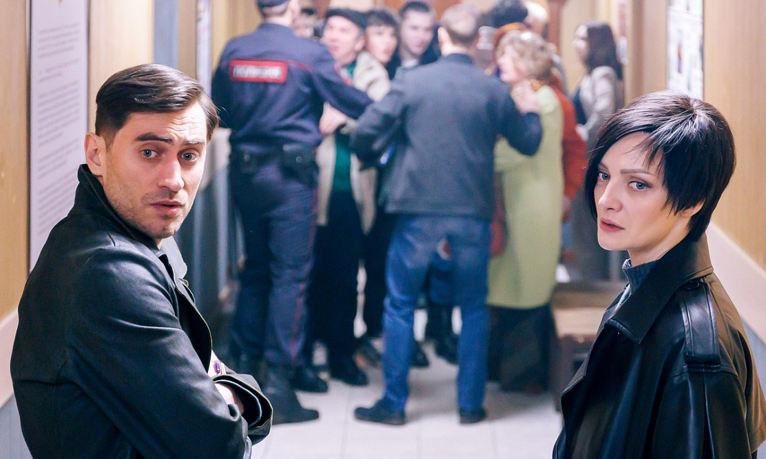 Акиньшина, Подкаминская и Вилкова в новом проекте СТС: начались съемки сериала в жанре фэнтези «Наследники. Дар крови»