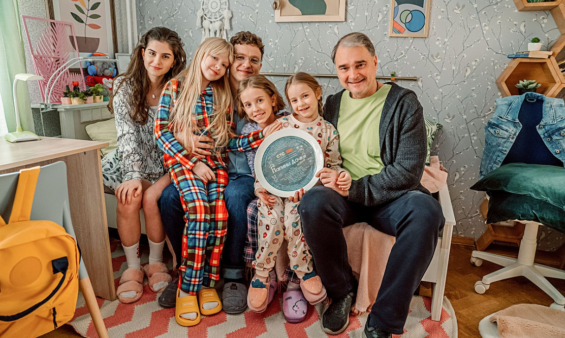 Вспомнить все: начались съемки продолжения ситкома «Папины дочки»
