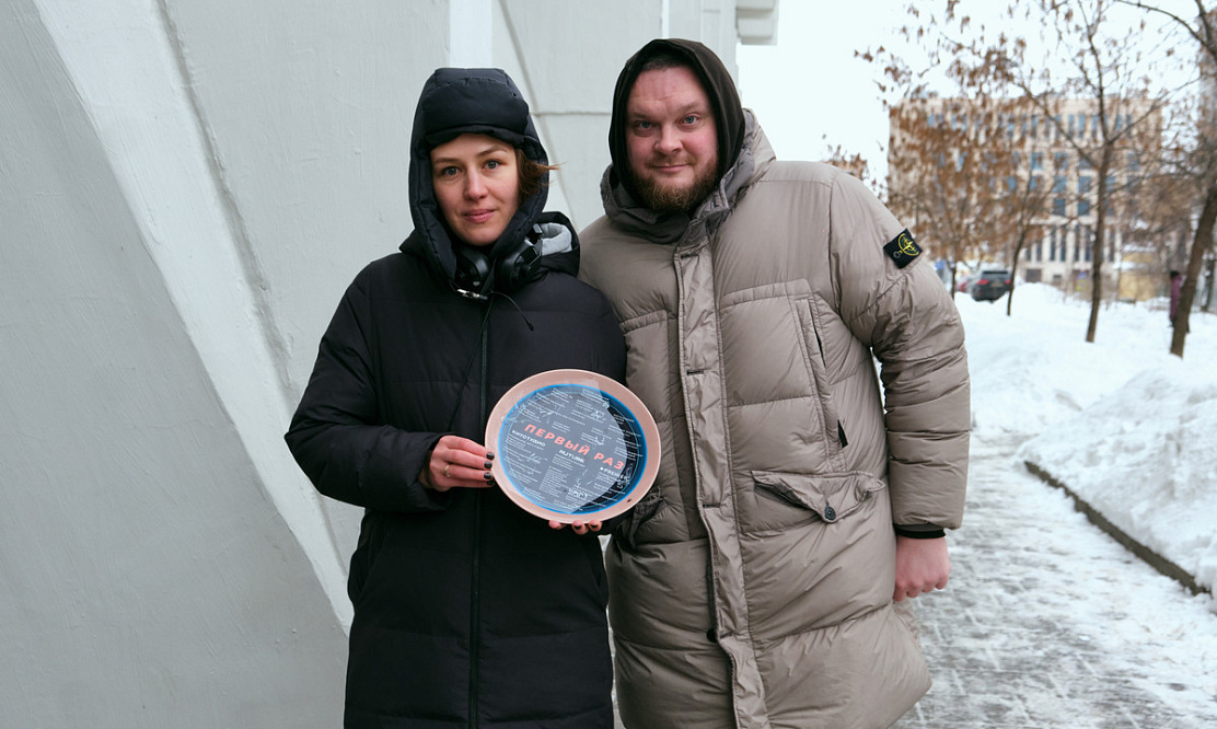 Первые кадры с площадки: в Москве стартовали съемки подросткового сериала «Первый раз»