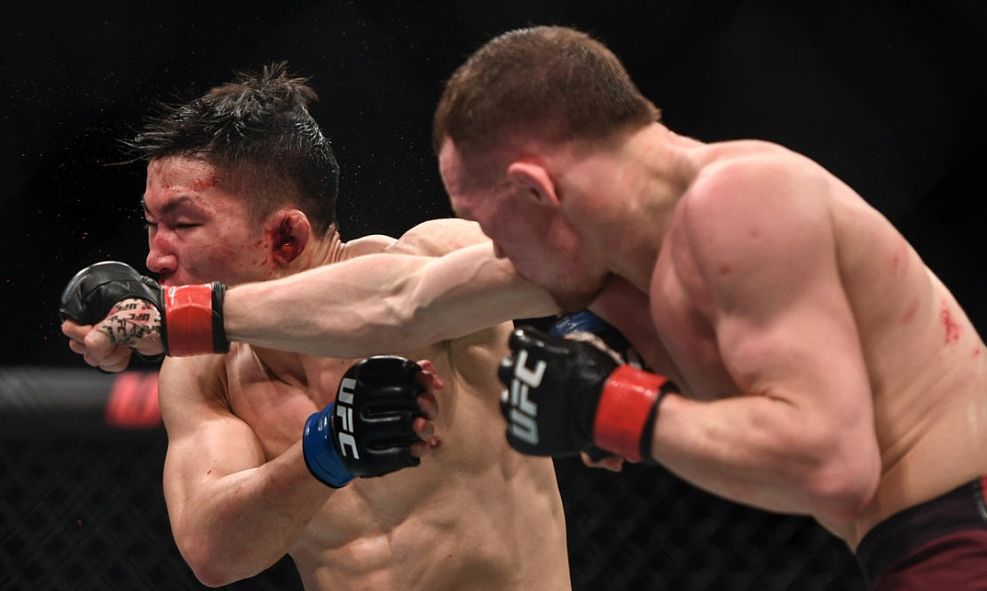 Подробно рассказываем, почему мы будем смотреть супертурнир UFC с Яном, Буллетом, Крыловым и Нурмагомедовым в Абу-Даби вечером в субботу на телеканале «МАТЧ!»
