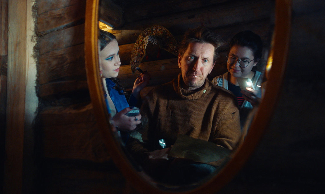 Ваш выход: почему стоит посмотреть экспериментальный фильм «Маэстро» с Кириллом Кяро