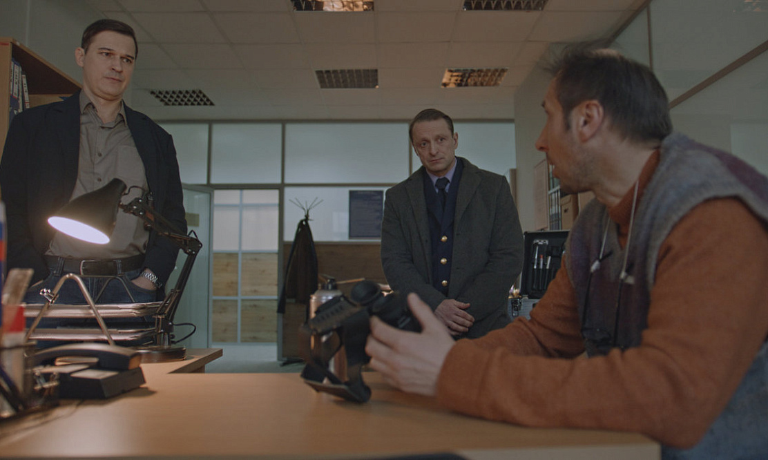 Телеканал НТВ запускает показ нового остросюжетного детектива «Тайный советник» с Евгением Шириковым