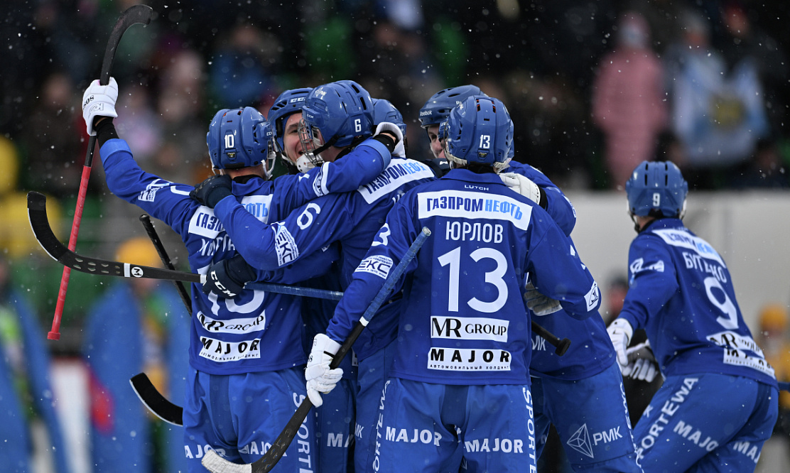 «СКА-Нефтяник» принимает «Водник», «Динамо» играет в Красноярске, Кузбасс – в «Нижнем»: чемпионат России по хоккею с мячом на каналах «Триколор Спорт» и «Хоккей ТВ»