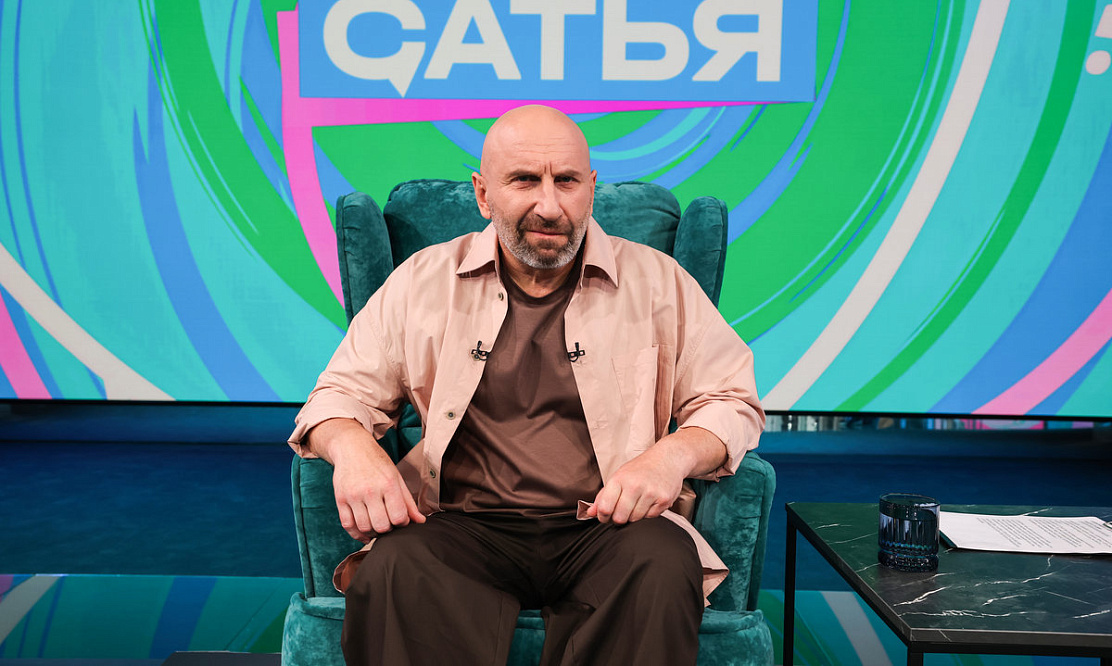 На телеканале НТВ выходит новое лайфстайл-шоу «Сатья» о тонкостях семейной жизни