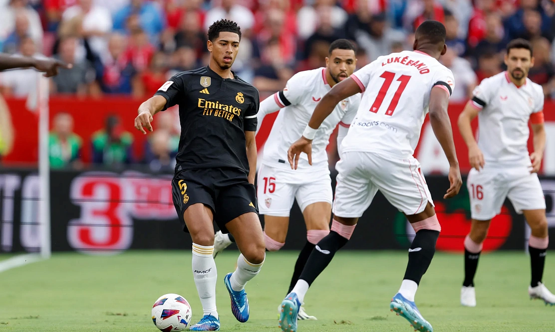 Три матча гигантов: смотрим игры чемпионата Испании по футболу «Реал» – «Севилья», «Вильярреал» – «Барселона» и «Реал Бетис» – «Хетафе» на канале «МАТЧ!»