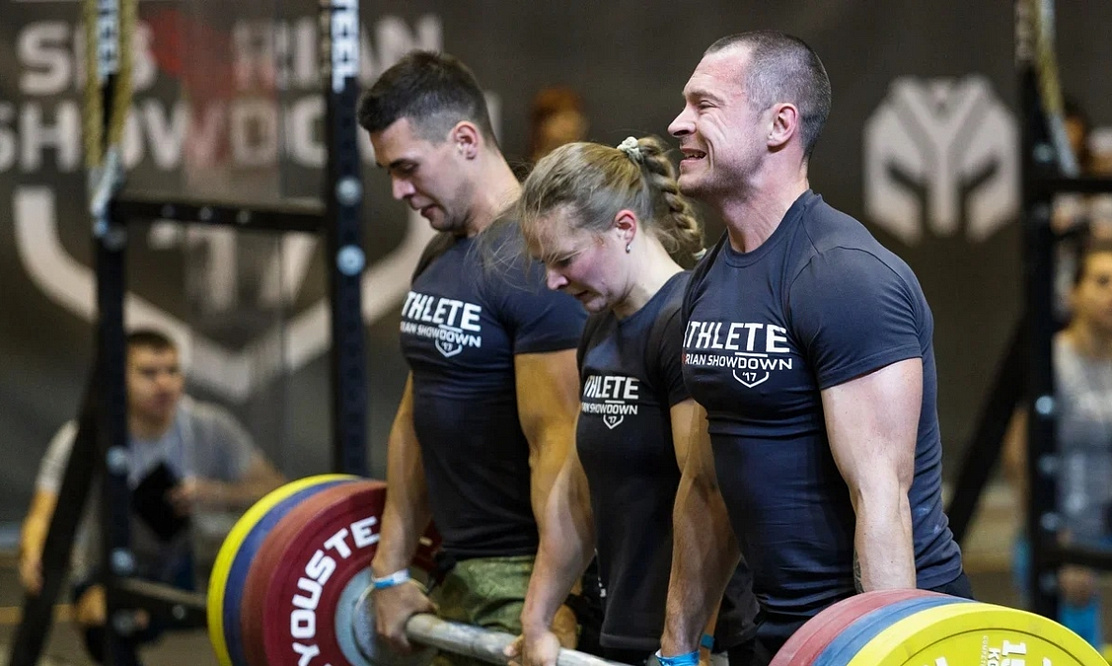 Сильные, стройные, изобретательные: не пропусти прямую трансляцию CrossFit Siberian Showdown на Триколоре