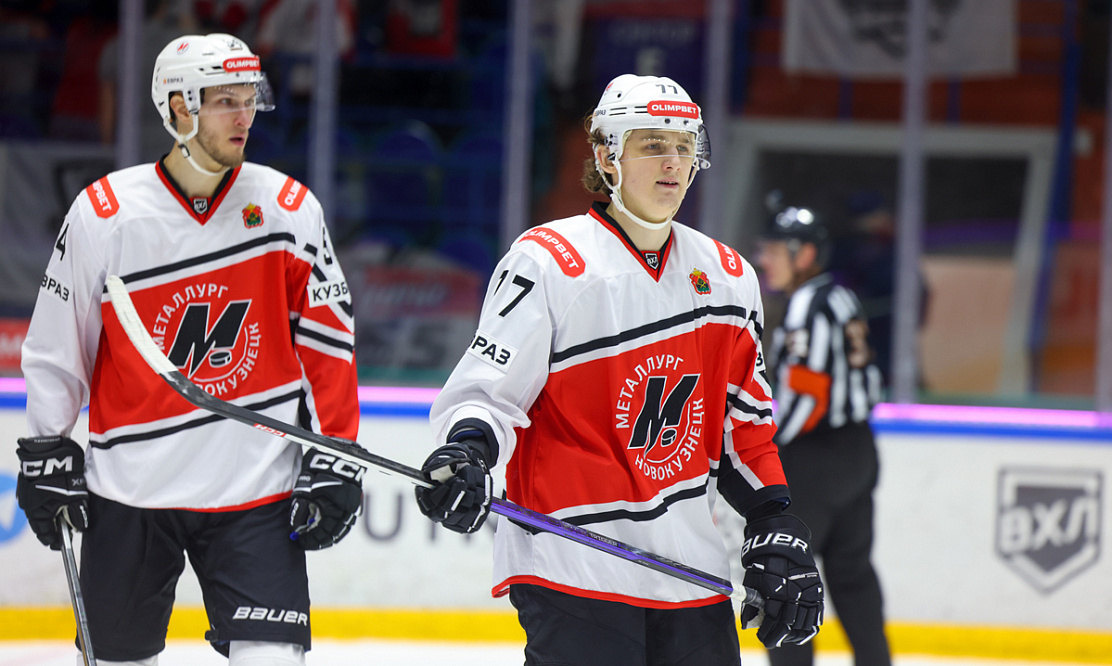 Битвы сибиряков вверху, шайбы «Нефтяника», дикая плотность таблицы: игры Всероссийской хоккейной лиги на каналах «Хоккей ТВ» и «Триколор Спорт»