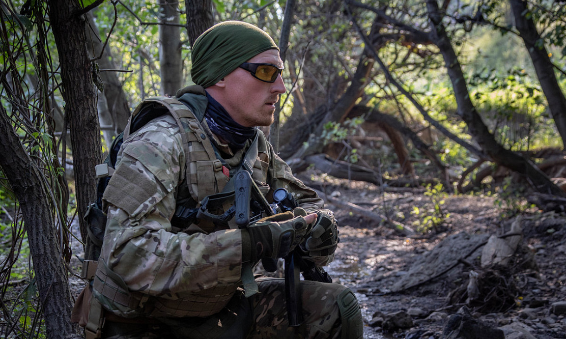 Новые кадры: начались съемки в Крыму остросюжетного сериала «Спецы» для РЕН ТВ