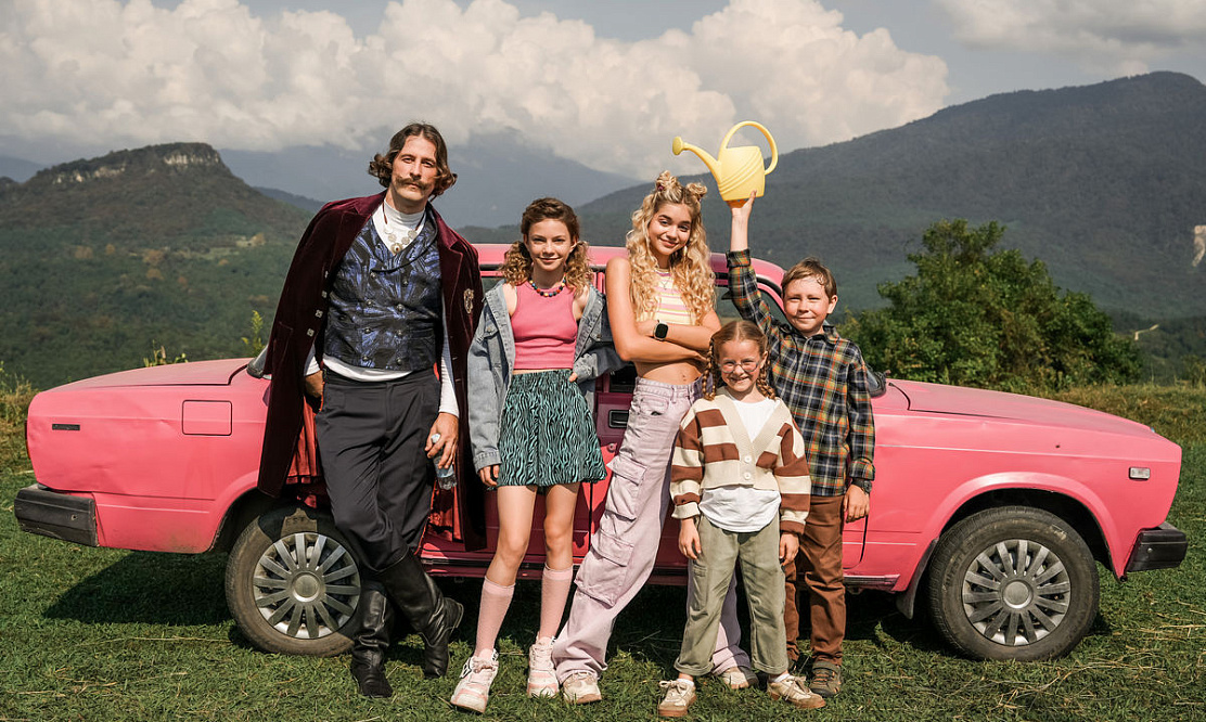 Детектив для всей семьи: в Сети стартует новый сериал «Любопытная Варвара»