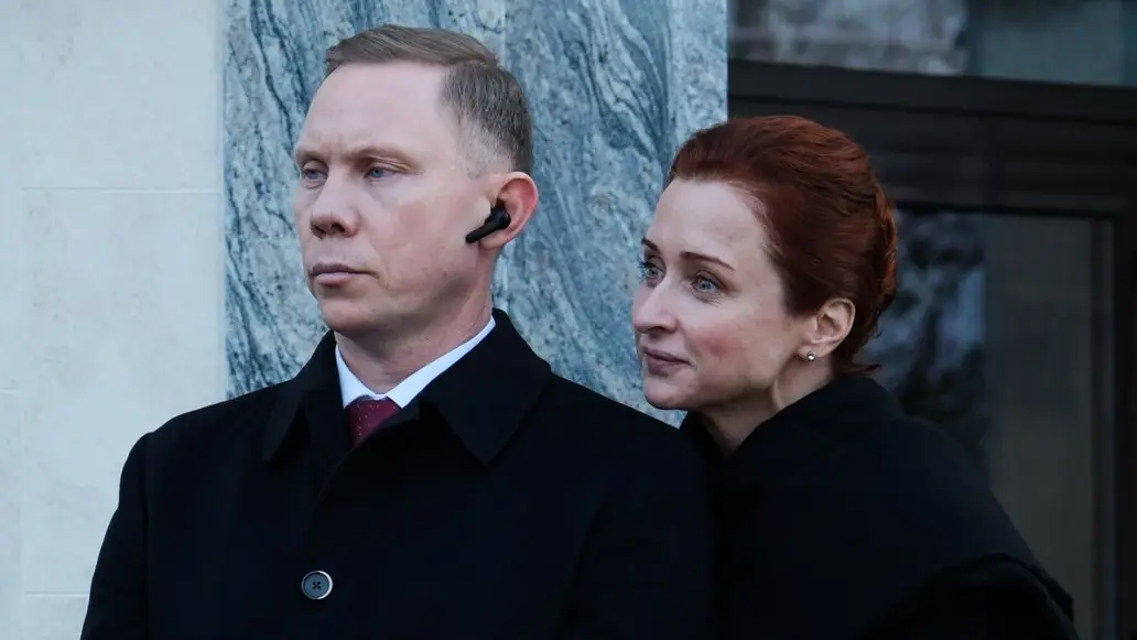 сериал «Бедные смеются, богатые плачут»