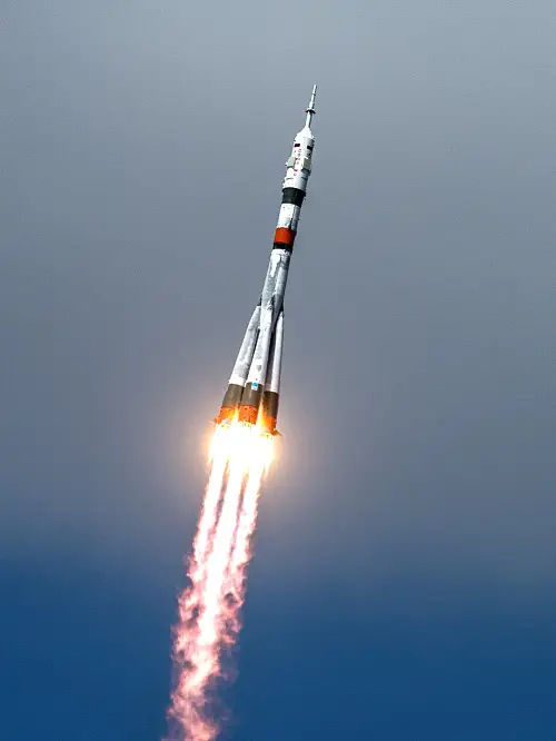 Экспедиция на орбиту: «Большой эфир» покажет запуск пилотируемого корабля «Союз МС-18» и доставку космонавтов на МКС