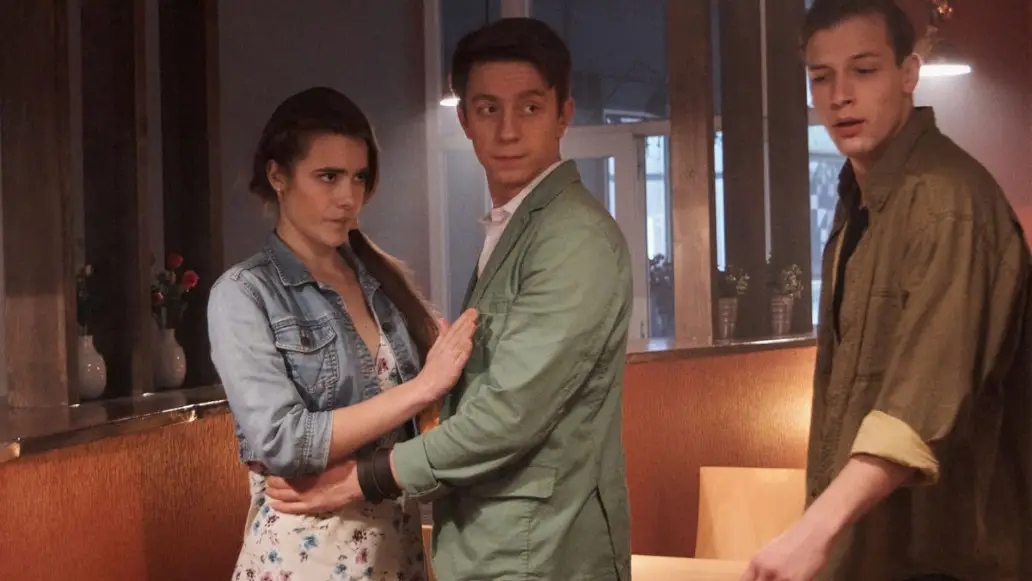 сериал «Чужой»