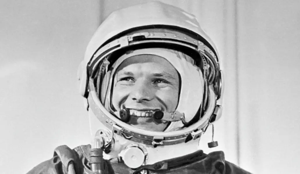День космонавтики, телеканал День Победы, Триколор