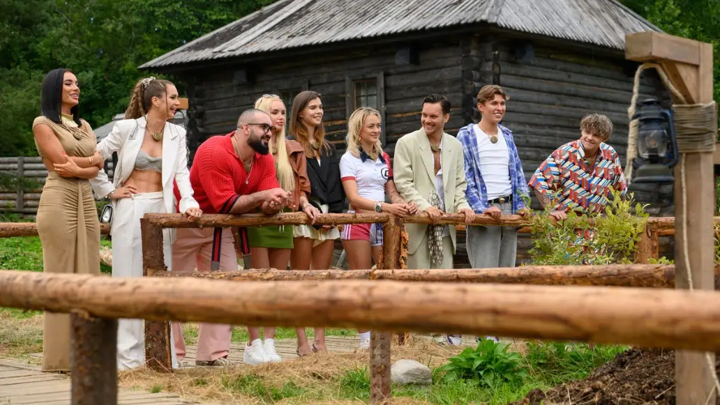 реалити-шоу «Первые на деревне», ТНТ