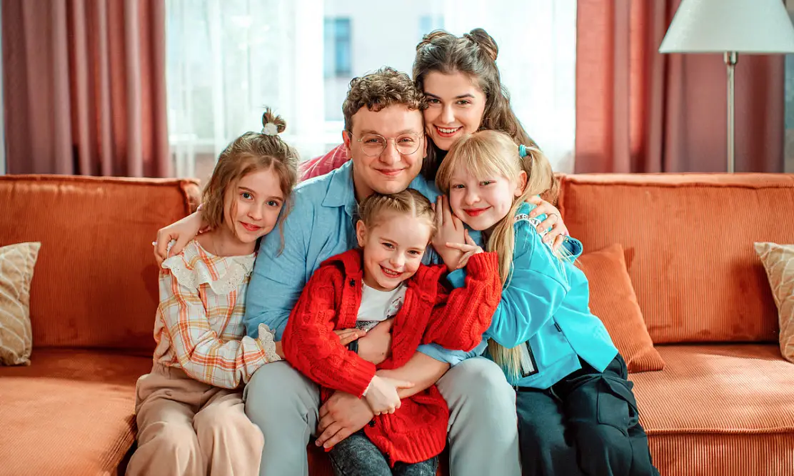 Новые. На «Солнце»: продолжение культового сериала «Папины дочки» теперь в эфире семейного телеканала