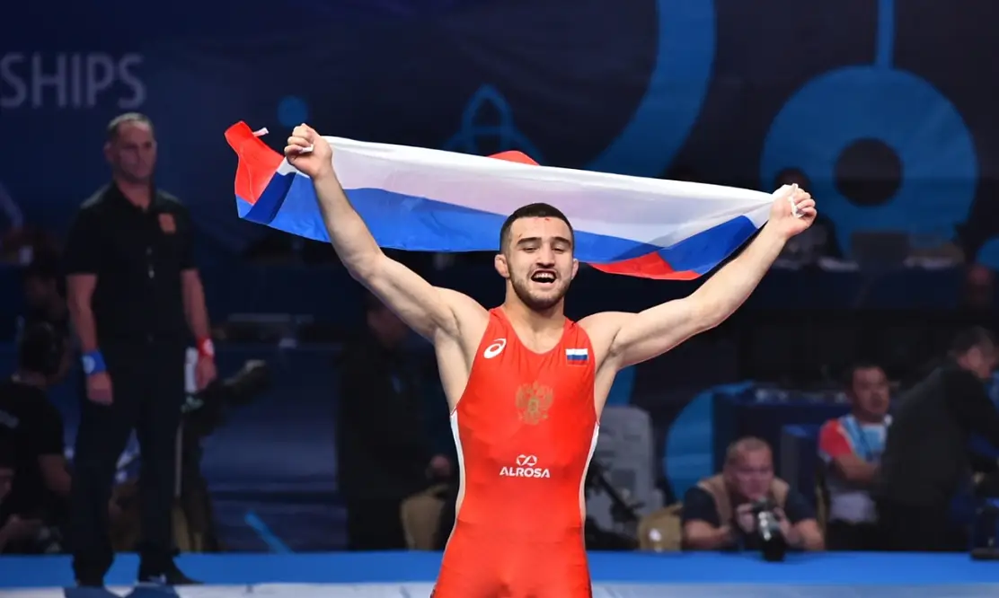 Самая звездная сборная континента — наша: не пропустите чемпионат Европы по борьбе на канале «МАТЧ!»