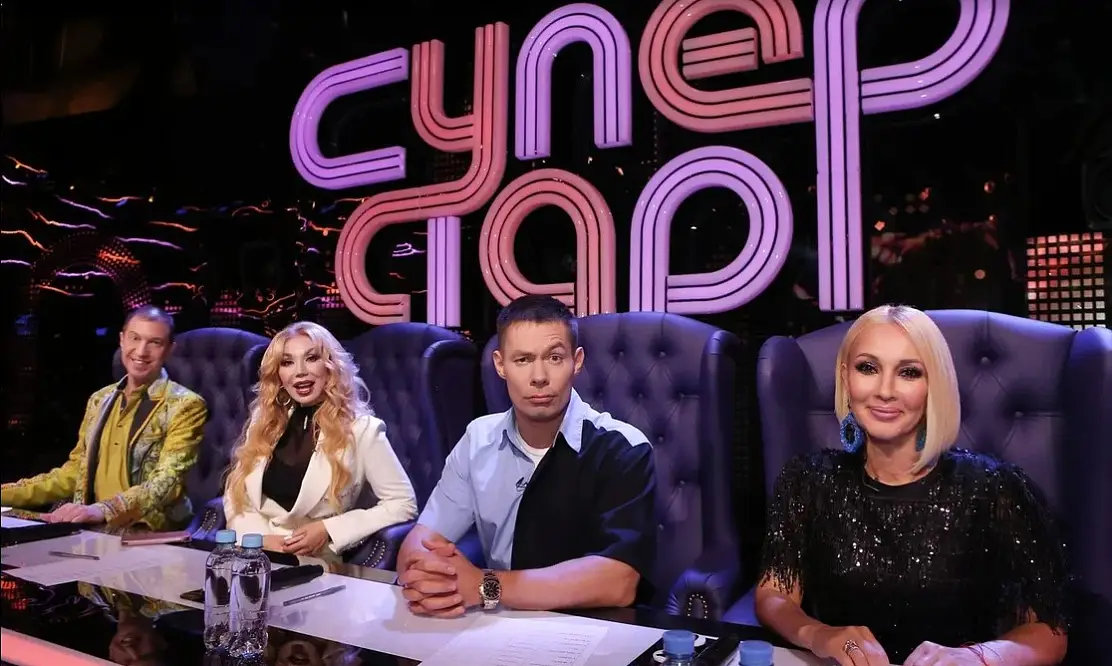 Смотрите новый выпуск шоу «Секрет» на ТНТ: участница рассталась с парнем прямо на съемках проекта